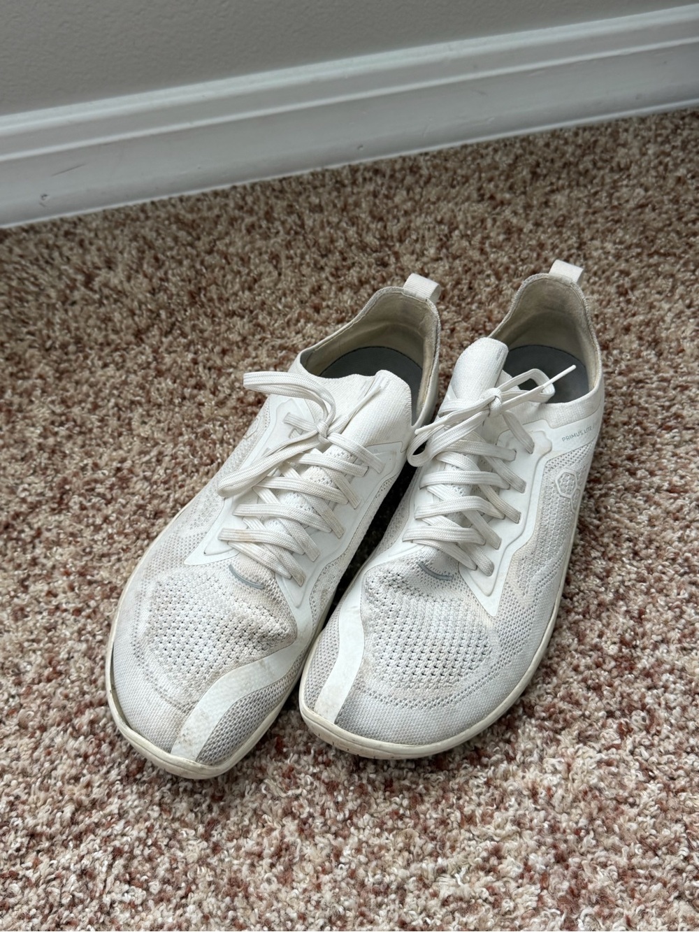 Vivobarefoot Womens White
Primus Lite Knit Road-Running
Shoes 39
